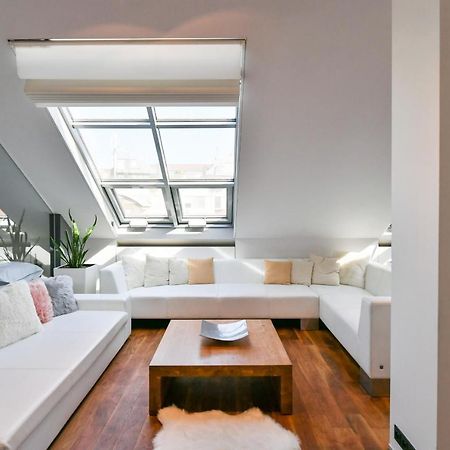 Luxury Central Penthouse With Sauna, Terrace, 250M2, 5Bdrm, 3Bthrm Prague Extérieur photo
