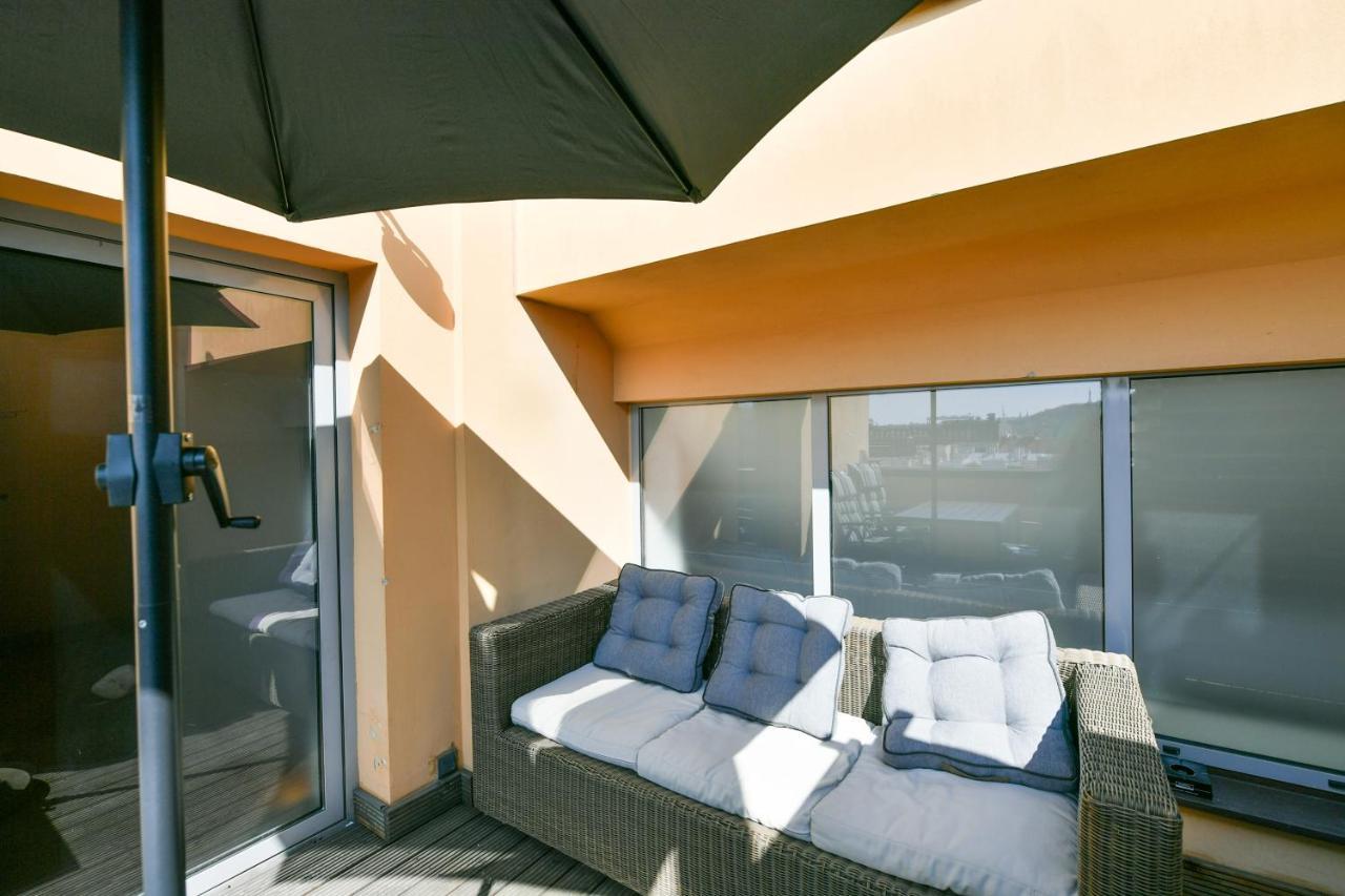 Luxury Central Penthouse With Sauna, Terrace, 250M2, 5Bdrm, 3Bthrm Prague Extérieur photo